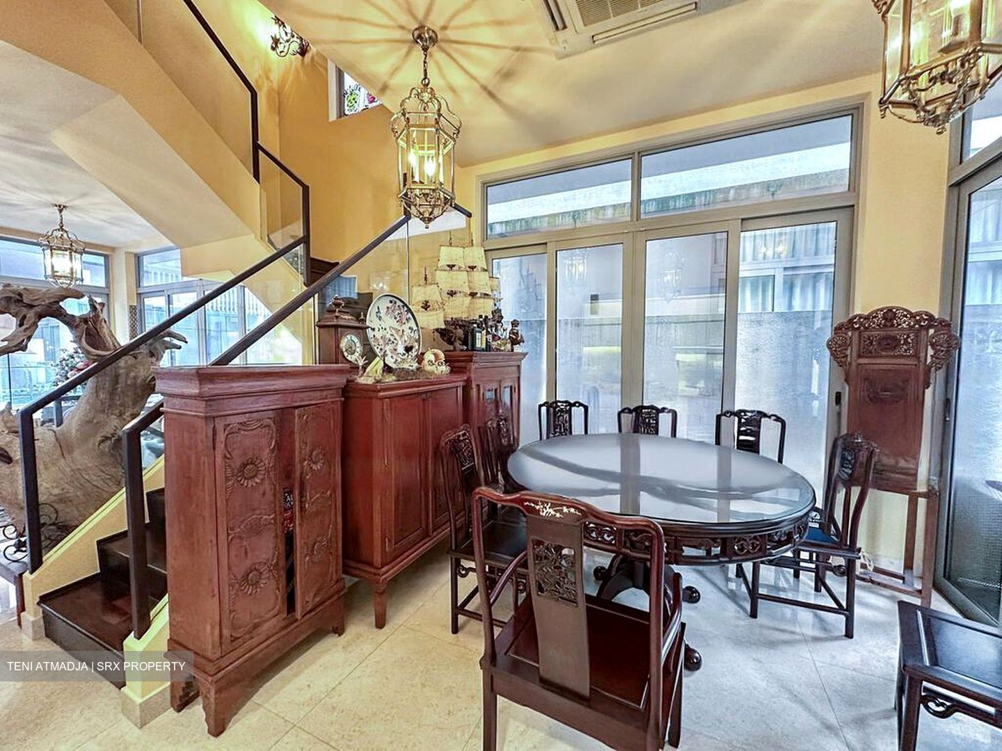 Whitley Road (D11), Terrace #458658661